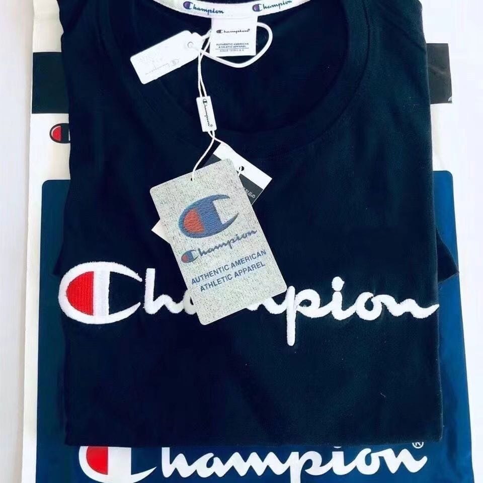 Champion T-shirt