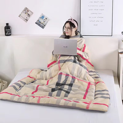 Sleeve Comforter with Polyester