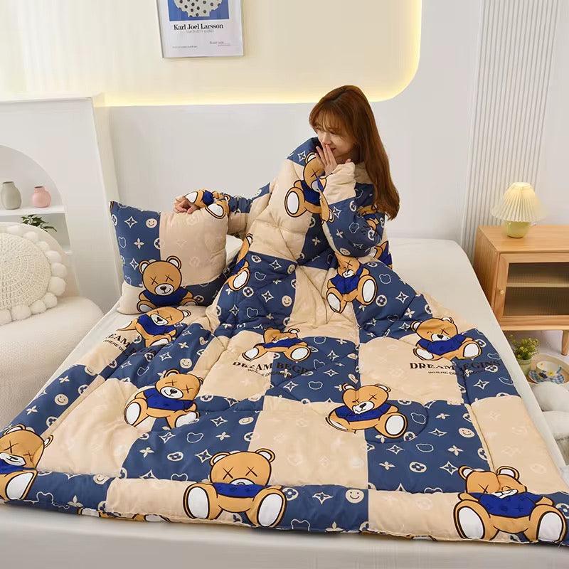 Sleeve Comforter with Polyester